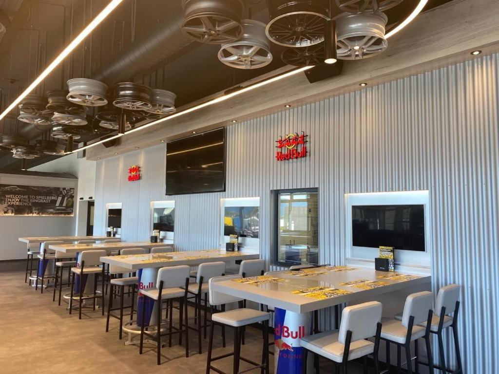 Ringrast Das Erlebnishotel Beim Red Bull Ring Spielberg Bei Knittelfeld ภายนอก รูปภาพ